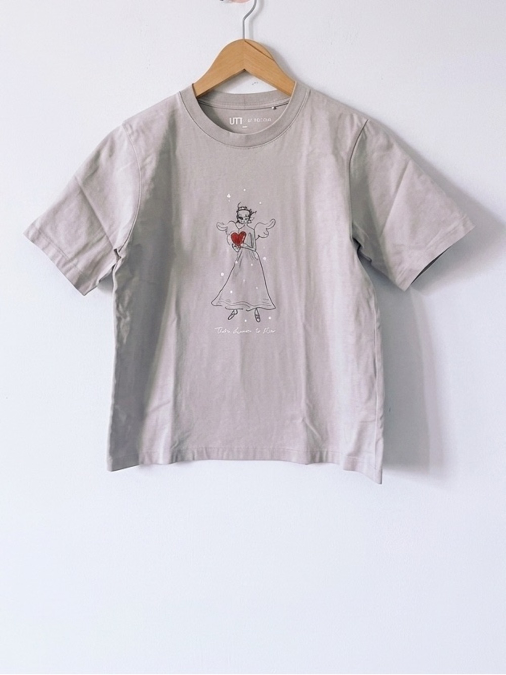 Uniqlo UT Ai Yazawa Collection Tenshi Nanka Ja Nai Graphic T-Shirt Tee Gray XS